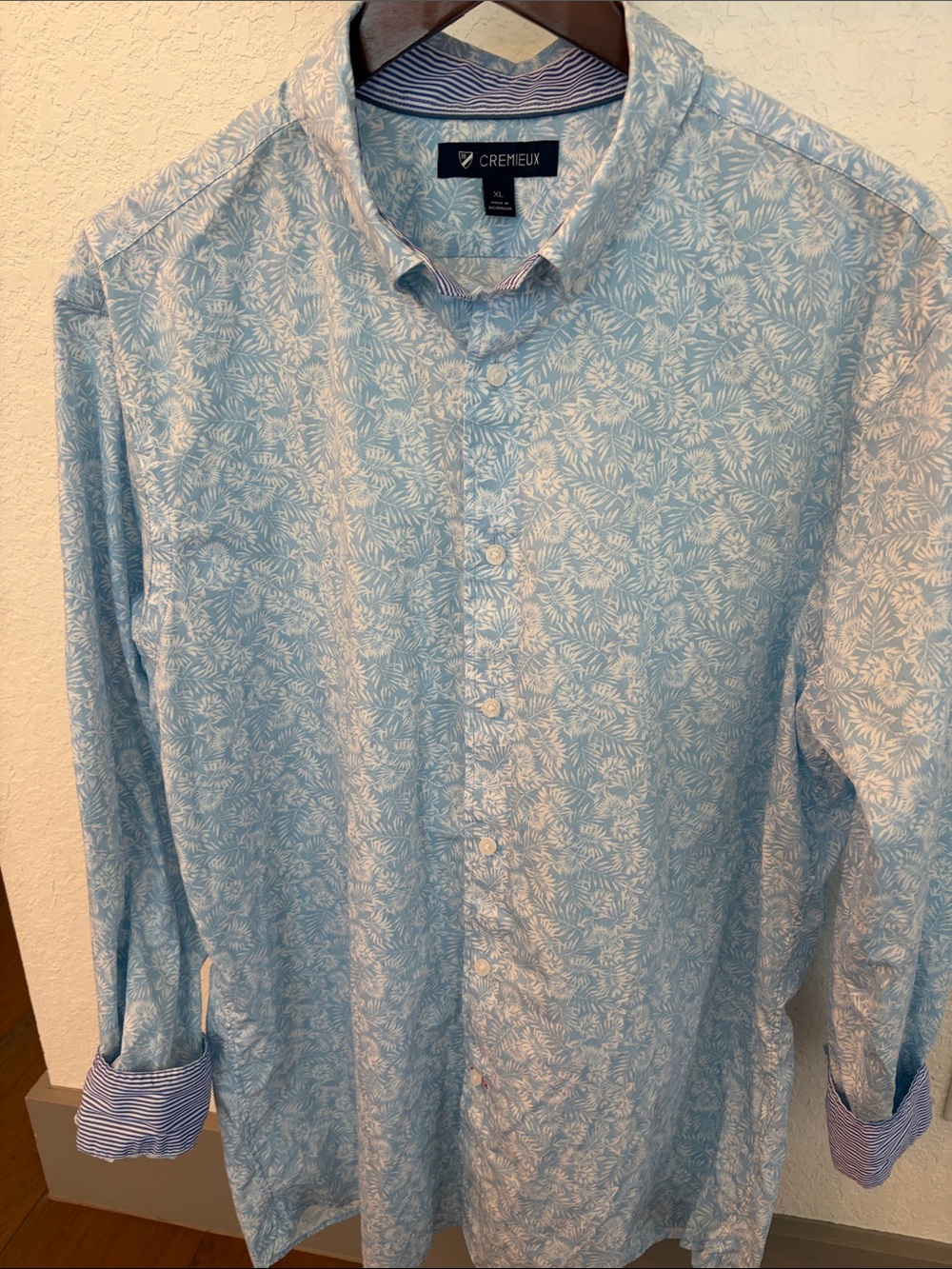 Men’s XL Daniel Cremieux Light Blue White Floral-Print Button Down Shirt